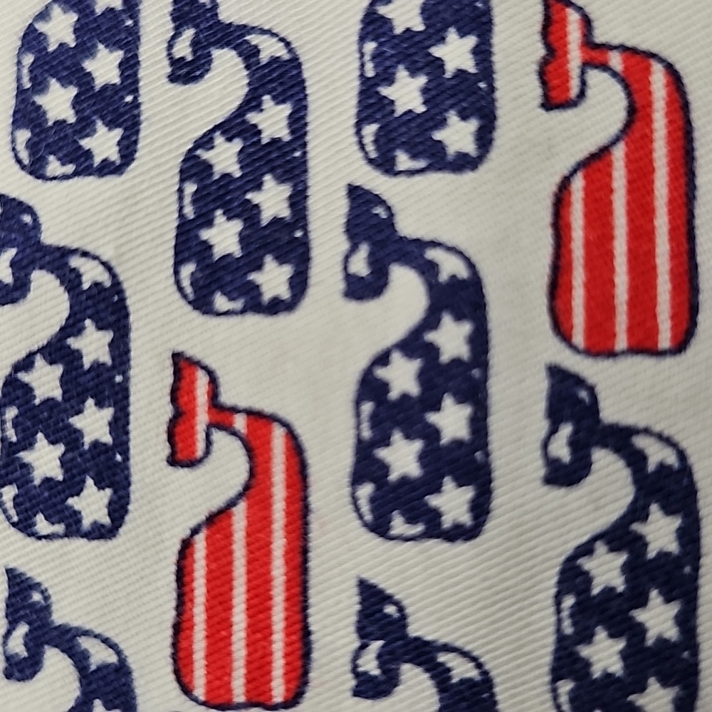 Vineyard Vines Red White Blue Patriotic USA Whale Shorts Stars Stripes Size 2 - Picture 2 of 8